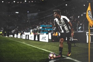 【爱游戏体育app】主帅斯卡洛尼揭秘换下梅西真相，球员主动要求离场，战术调整源于突发状况