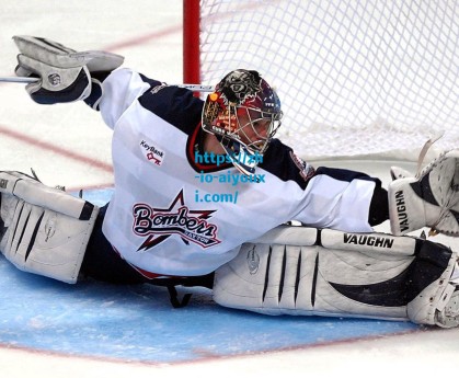 爱游戏体育app-杨瀚森闪耀国际舞台 美媒盛赞中国新星发布会表现