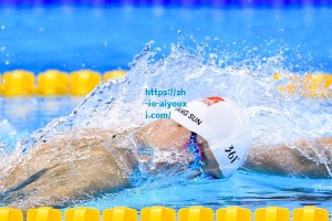 爱游戏app|半场战报，王政豪头球破门制胜 津门虎客场1-0暂领先筑城竞技