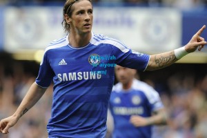 【爱游戏平台】雄鹿全力挽留字母哥，一人一城传奇的十字路口