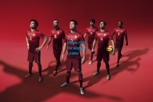 爱游戏app|津媒评蓉城球迷事件，狂热与底线之间，球迷文化不能成为恶的庇护所