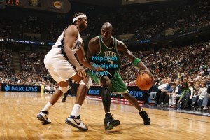 【爱游戏体育app】高僧来袭‍文班亚马社媒晒多图回顾少林寺修行之旅